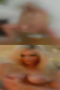 aigneisPlayer, the whore aigneisPlayer, the whore